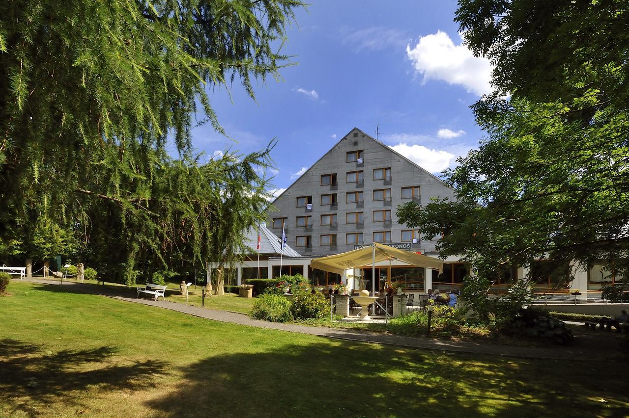 Hotel Krakonos Marianske Lazne Exterior photo